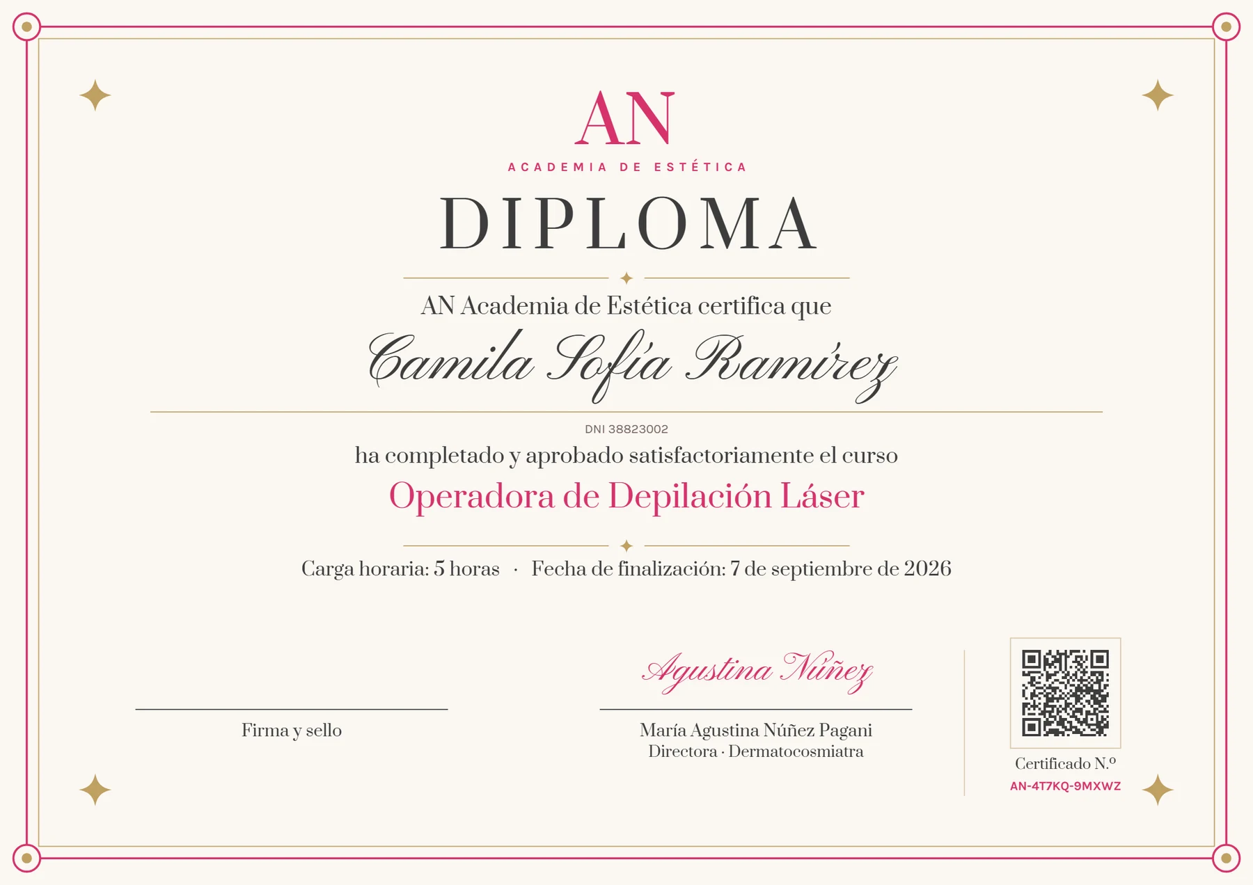Modelo del certificado de AN Academia: nombre de la alumna, curso, carga horaria, firma de la directora y código de verificación con QR.
